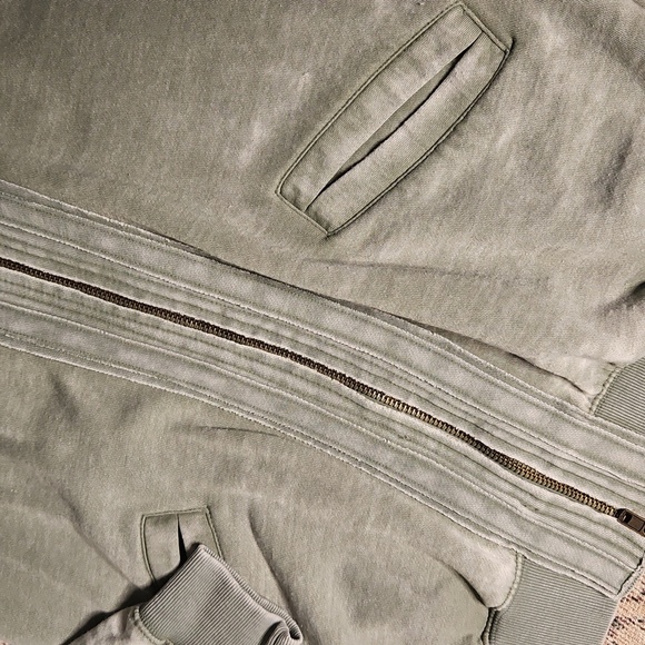 Free People Robby Bomber Jacket in Washed Army NWT - Picture 8 of 13
